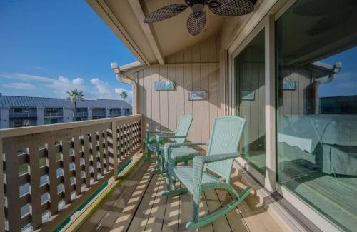 Harbor Oaks Casa | Seaside Cottage with water views!