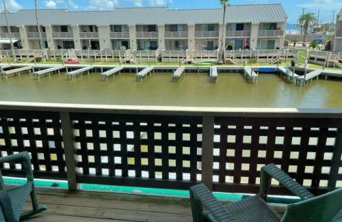 Harbor Oaks Casa | Seaside Cottage with water views!