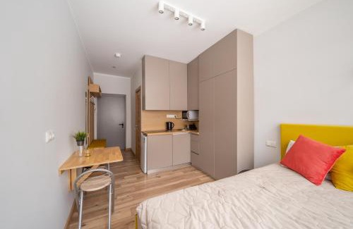 Jurmala Apartamento | Seaside Escape in Dzintaru Studio 100m from Beach and Near Forest Park