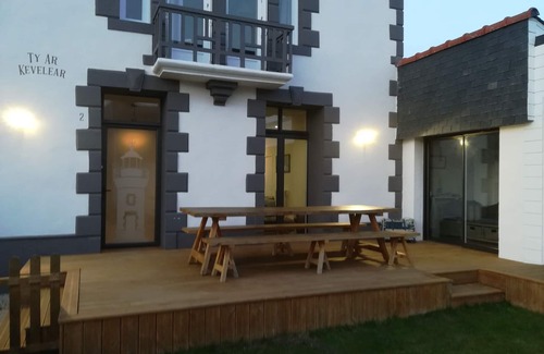 Treffiagat Casa | Casa familiar junto al mar con jacuzzi, a 800 m de las playas, renovada en 2018