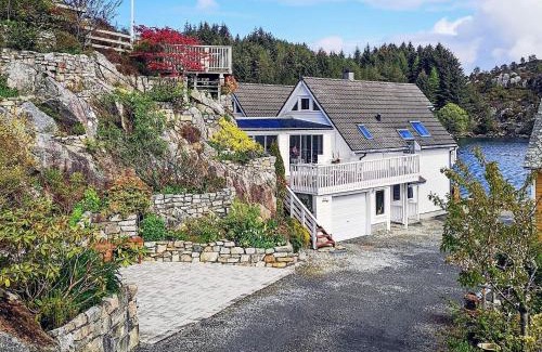 Bomlo Casa | Seaside Fisherman s Haven-By Traum