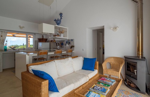 Zambujeira do Mar Casa | Seaside guest house. Carvalhal Beach