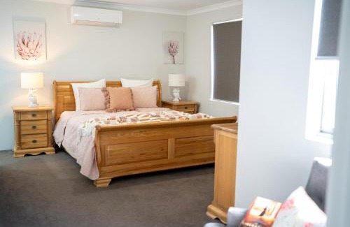Rockingham Casa | Seaside Haven Rockingham