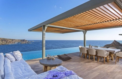 Livadia Villa | Alquiler de villa en la costa de Creta