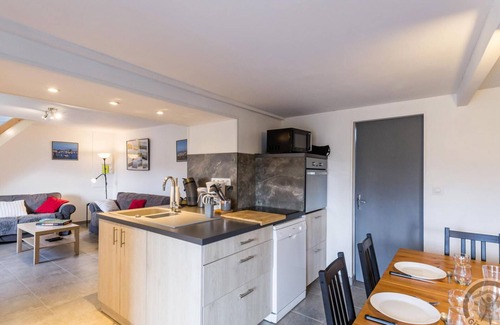 Gatteville-le-Phare Cabaña | Casa junto al mar con acceso a la playa, equipamiento moderno y espacio familiar