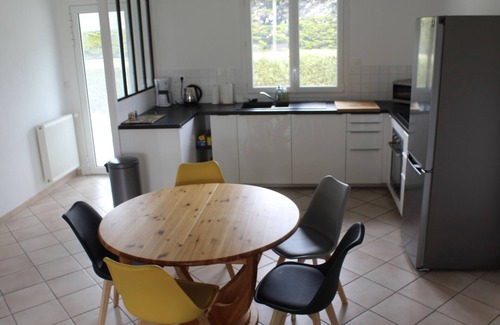 Guisseny Casa | Seaside - house - SPA - garden - 100 meters from Vougot beach