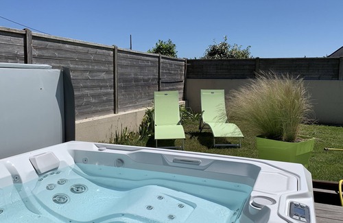 Guisseny Casa | Seaside - house - SPA - garden - 100 meters from Vougot beach