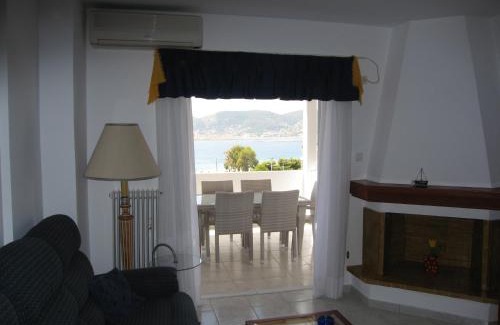 Porto Rafti Apartamento | Seaside Modern Apartment - Explore Athens and Beyond