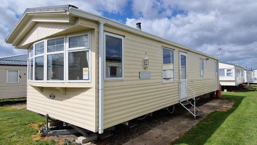 Dymchurch Apartamento | Seaside retreat - 3 bedrooms with decking sleeps 8