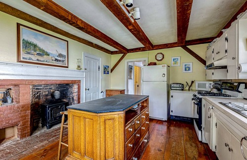 Belfast Casa | Oceanfront, dog-friendly estate with incredible view, hot tub & private beach