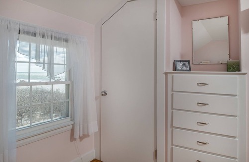 Kennebunk Casa | Seaside Sanctuary: Luxurious Beachfront Haven at Crescent Surf