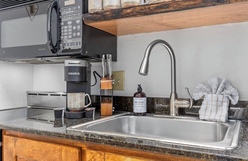 Downtown Myrtle Beach Condominio | Seaside Sanctuary Oceanfront King Suite