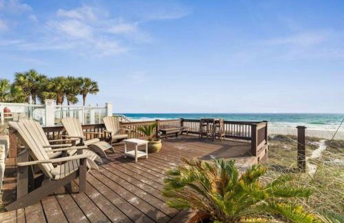 Kiska Beach Casa | Seaside Serendipity - Wonderful Private Beachfront Home - Beautiful!