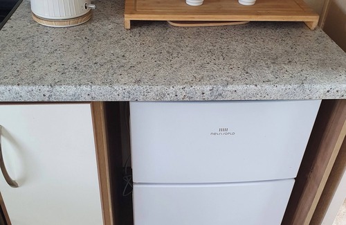 Rhyl Cabina | Seaside Serenity Cabin Retreat