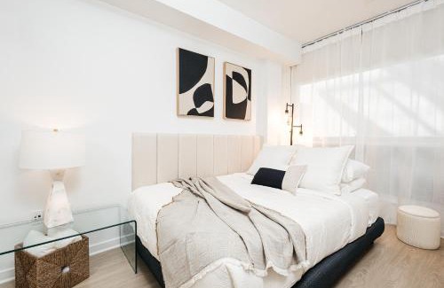 Downtown Apartamento | Seaside Serenity - Chic Santa Monica Studio