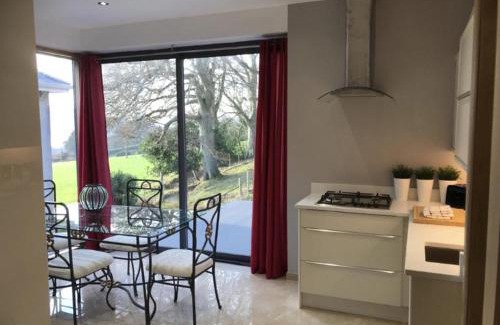 Fahan Apartamento | Seaside Serenity Escape in Fahan