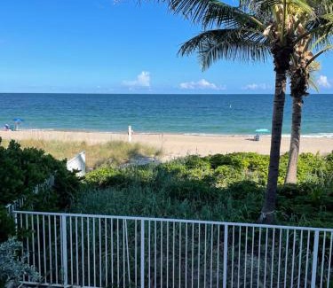 Lauderdale-by-the-Sea Apartamento | Seaside serenity studio