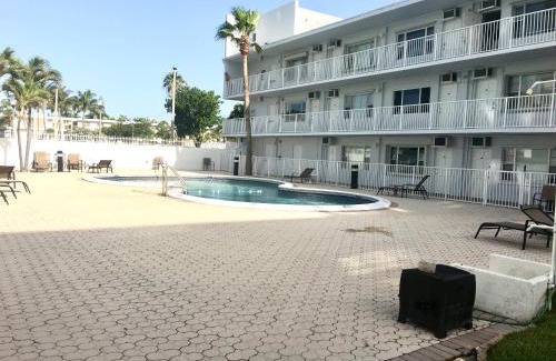 Lauderdale-by-the-Sea Apartamento | Seaside serenity studio