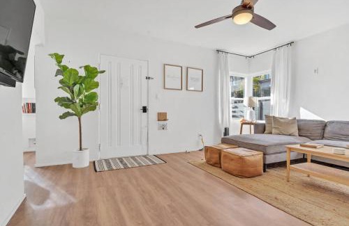 South Mission Beach Casa | Seaside Serenity Steps from Sand with Hot Tub