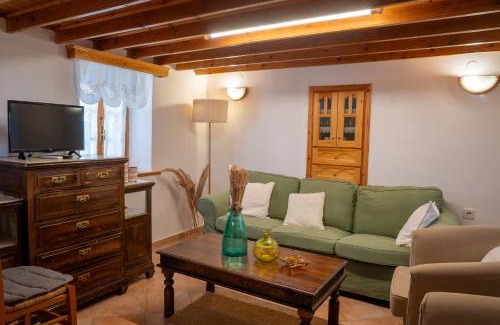 Skala Eresou Casa | Seaside Summer House, Cozy Yard
