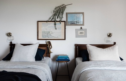 Middleton Casa | Seaside surf shack for couples & families