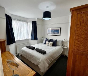 Greenhill Apartamento | Seaside town bungalow Herne Bay Kent