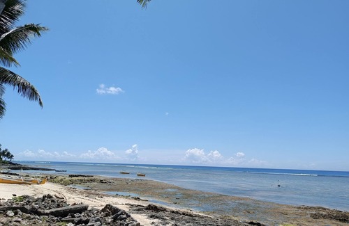 Catangnan Apartamento | Seaside view a friendly neighborhood and near in many tourist spot in the island