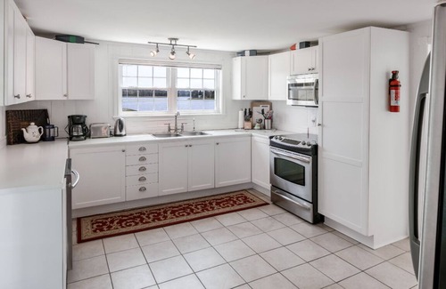 Head of Chezzetcook Casa | Junto al mar, frente al mar, privado, histórico, cama King, Netflix, a 30 km de Halifax