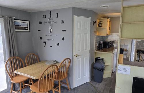 Penparcau Casa | Seaside View Holiday Home