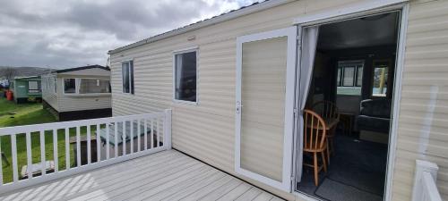 Penparcau Casa | Seaside View Holiday Home