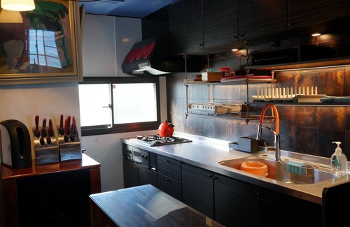 Usami Casa | Seaside villa with hot spring direct from the sou / Ito Shizuoka