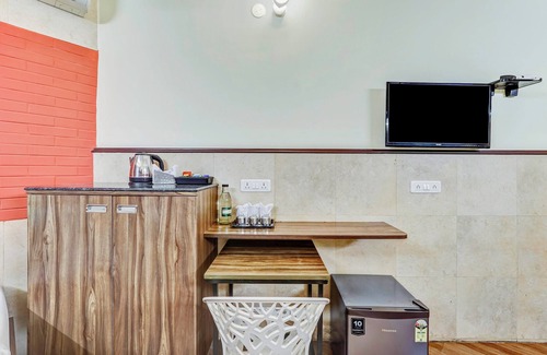 Teynampet Apartamento | Season 4 Residences Near US consulate