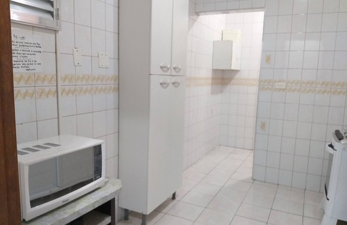 Vila Julia Apartamento | TEMPORADA - GUARUJA / ENSEADA - 2 DORMITORIOS / 1 GARAJE !!