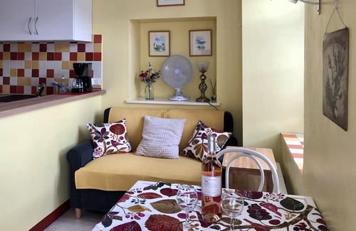 Lamalou-les-Bains Apartamento | Alquiler de temporada para huéspedes del spa y turistas