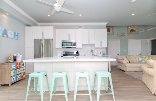 Islamorada Casa | Waterfront Paradise en Venetian Shores, Islamorada, Pool & Dock, New Constructio