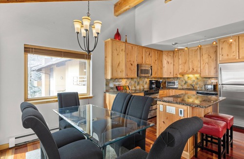 Snowmass Village Condominio | Seasons Four by Snowmass Vacations