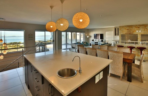 Calypso Beach Casa | Seasons of Serenity Langebaan