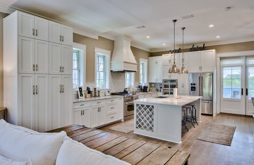 SeaNest Village Casa | Seaspell Sands - Gated Neighborhood, Community Pool, 4 Bikes, Golf Cart