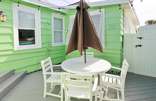 Treasure Island Apartamento | SeaSpray Beach Cottage B