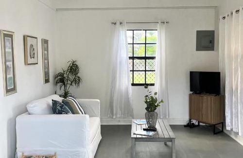 Prospect Casa | Seaspray, St James