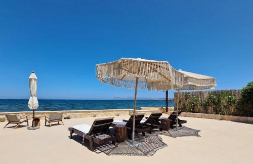Kato Galatas Casa | Seastar seafront villa