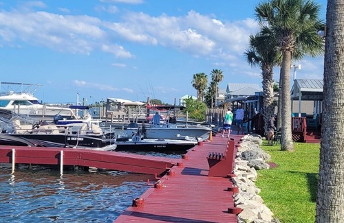 Oak Hill Cabina | SEATROUT- Waterfront Full Efficiency Cabin
