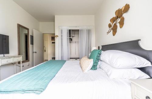 Belltown Apartamento | Seattle Among The Trees: in Belltown w/Parking!
