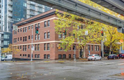Belltown Apartamento | Seattle Condo with Parking, Near Space Needle!