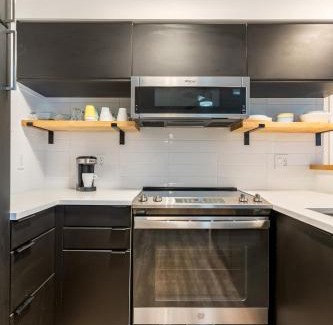Belltown Apartamento | Seattle's Gem: Elegant 1BR in Belltown