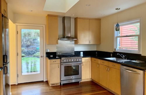 Columbia City Casa | Seattle Vacation Home - Columbia City 3