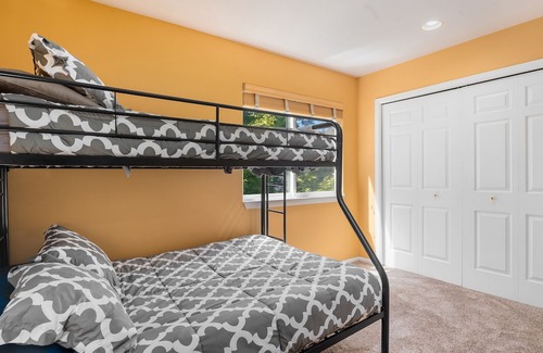 Miller Park Hotel | Seattle Vacation Home: the Vineyard