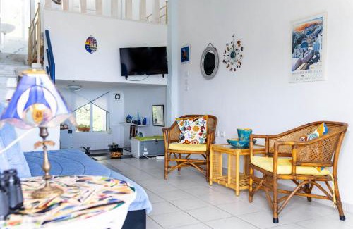 Kassandra Casa | Seaview 180