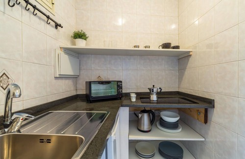 Mergellina Apartamento | Seaview Apartment in Posillipo by Wonderful Italy