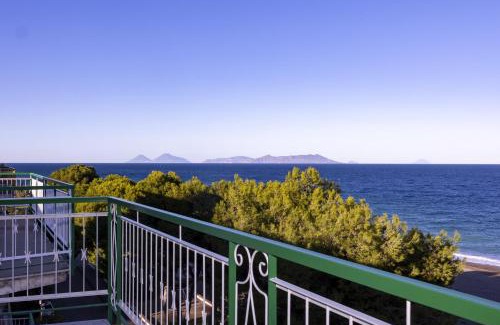 Marina di Patti Apartamento | Seaview Apartment